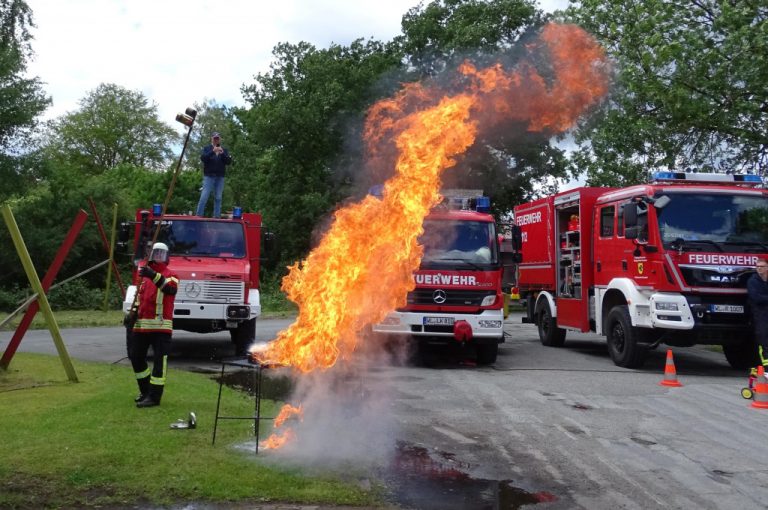 Jubiläum bei der Feuerwehr Evendorf 25 Jahre Jugendfeuerwehr